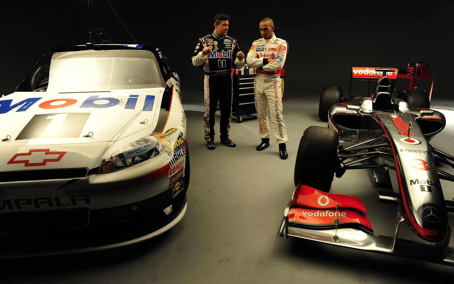 Tony Stewart and Lewis Hamilton - NASCAR meets Formula 1